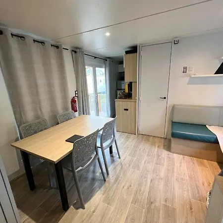 Campsite Charmant Mobil-home 6 Pers